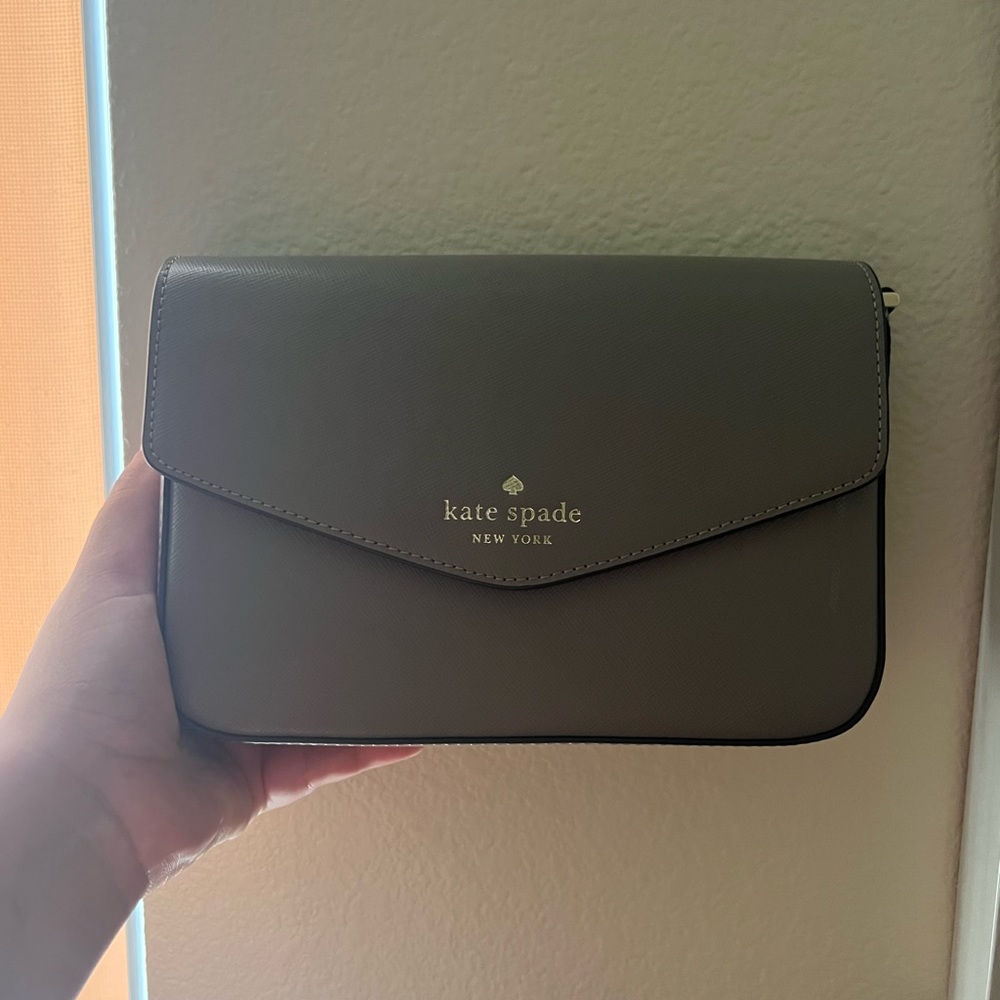 Kate Spade: Envelope Crossbody Bag